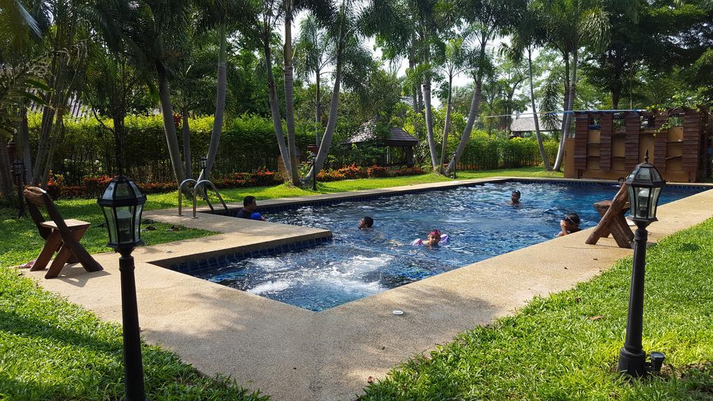 Prachuap Garden View Resort Prachuap Khiri Khan Ngoại thất bức ảnh